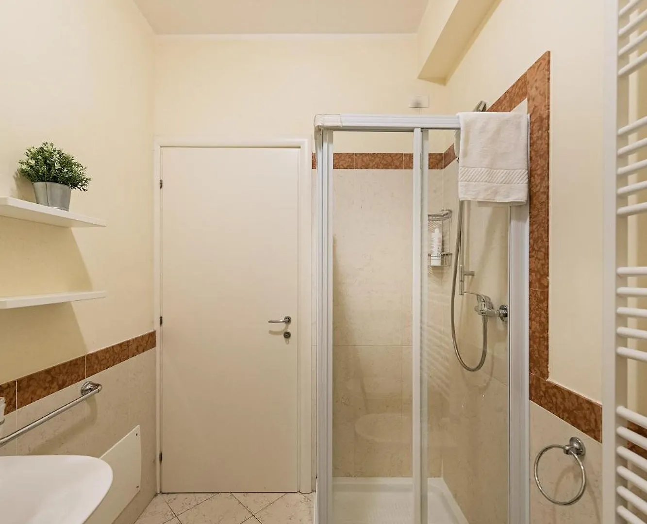 Residenza Miralago II By Wonderful Italy Desenzano del Garda Italia